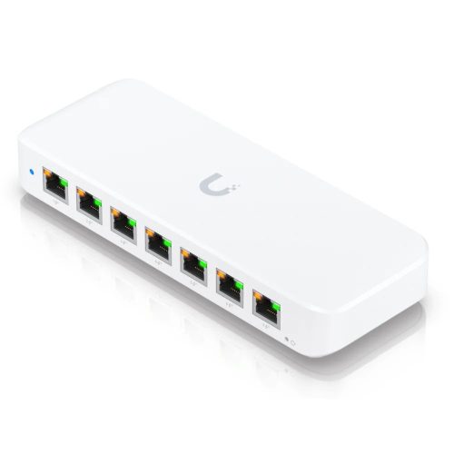 Ubiquiti UniFi 8-Port GbE PoE+ mit GbE++ Eingang 210W