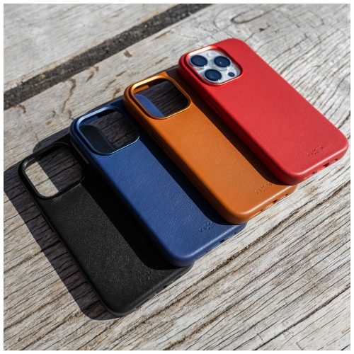 FIXED MagLeather Handyhülle mit MagSafe-Unterstützung für das Apple iPhone 16 Pro, rot