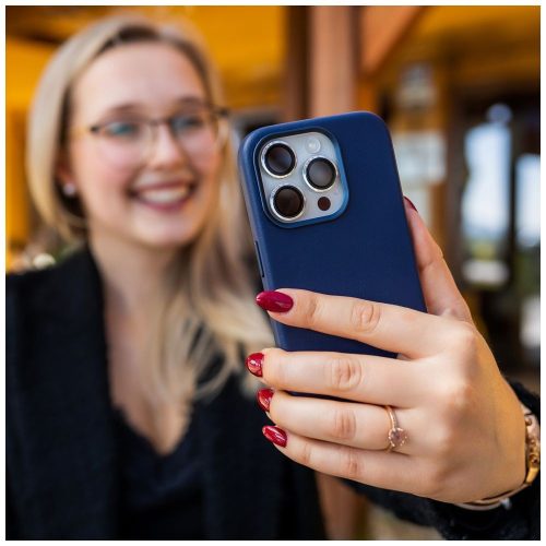 FIXED MagLeather Handyhülle mit MagSafe-Unterstützung für das Apple iPhone 16, blau