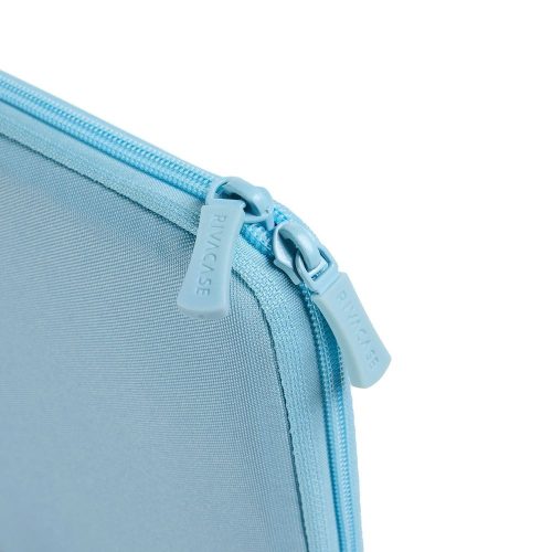 RivaCase 7705 Suzuka Laptop-Hülle 15,6" Pastellblau