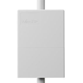MikroTik netFiber 9 Außen-Switch