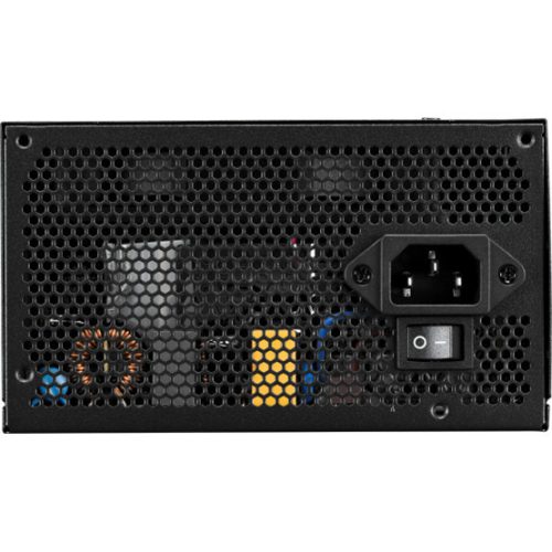 Cooler Master 750W - MWE Bronze 750 V3 - MPE-7501-ACAAW-3BEU - 80+ Bronze ATX3.1 - Schwarzes Netzteil